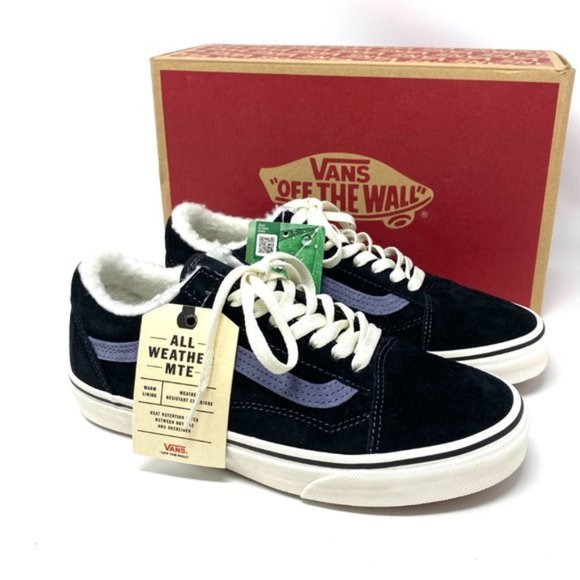 💖MEGA SALE💖VANS Old Skool MTE Black Suede Faux Fur Women's Size VN0A348FI2J - Picture 9 of 12